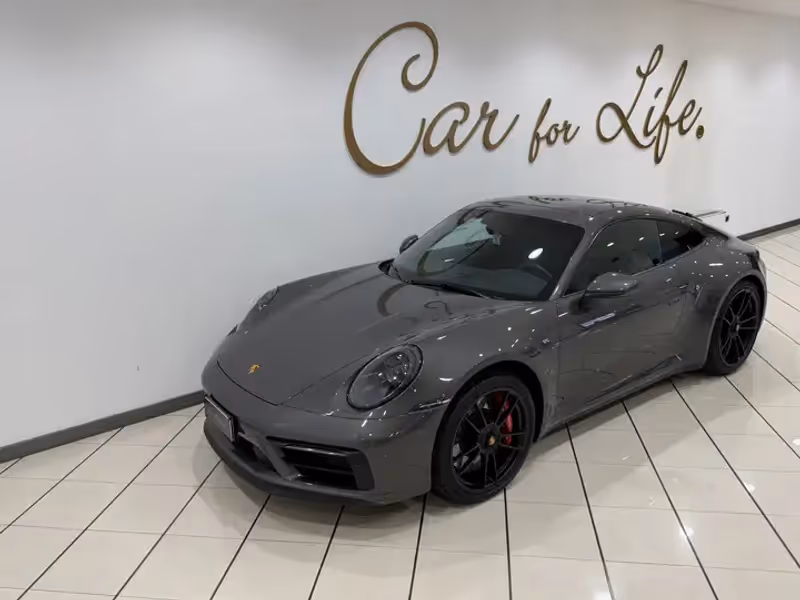 2017 Porsche 911 Carrera 4 GTS