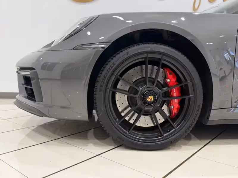 2017 Porsche 911 Carrera 4 GTS