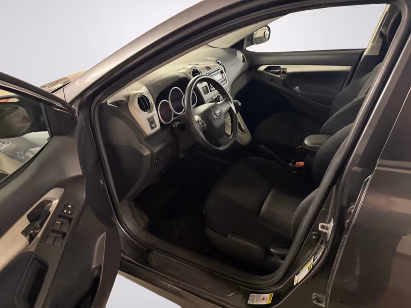 2013 Toyota Matrix L