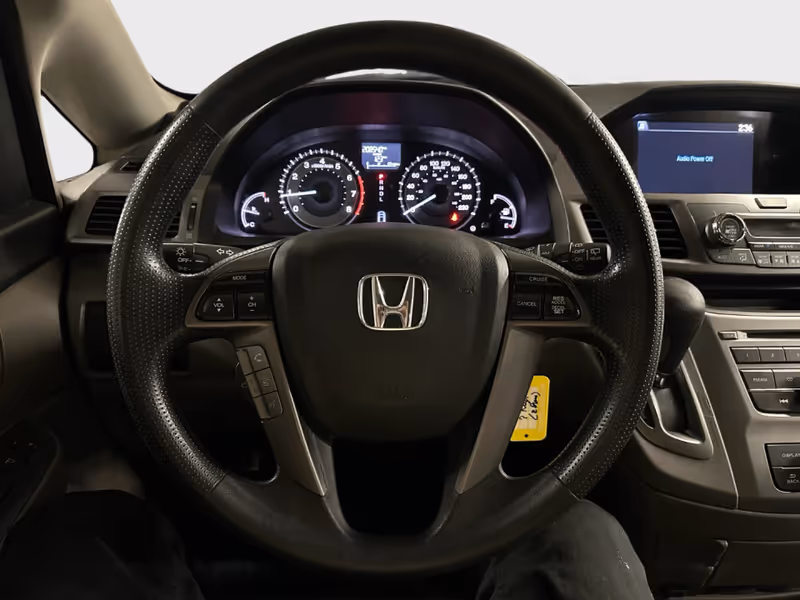 2015 Honda Odyssey SE