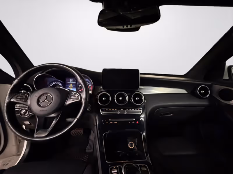 2019 Mercedes-Benz GLC GLC 300