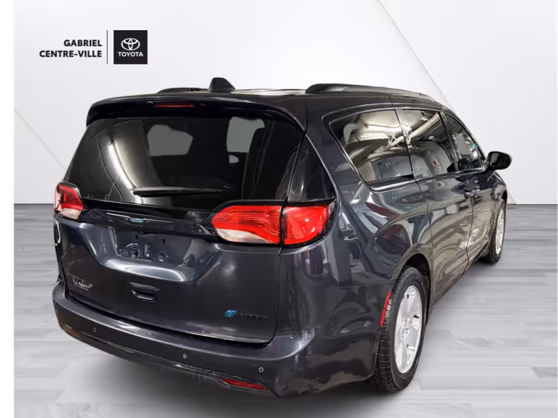 2020 Chrysler Pacifica Hybrid Touring-L