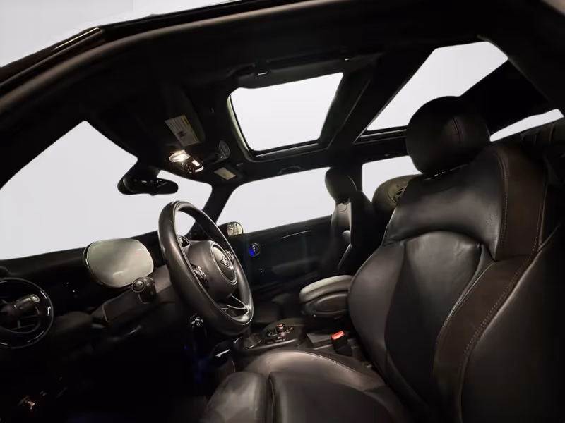 2021 MINI 3 Door Cooper SE