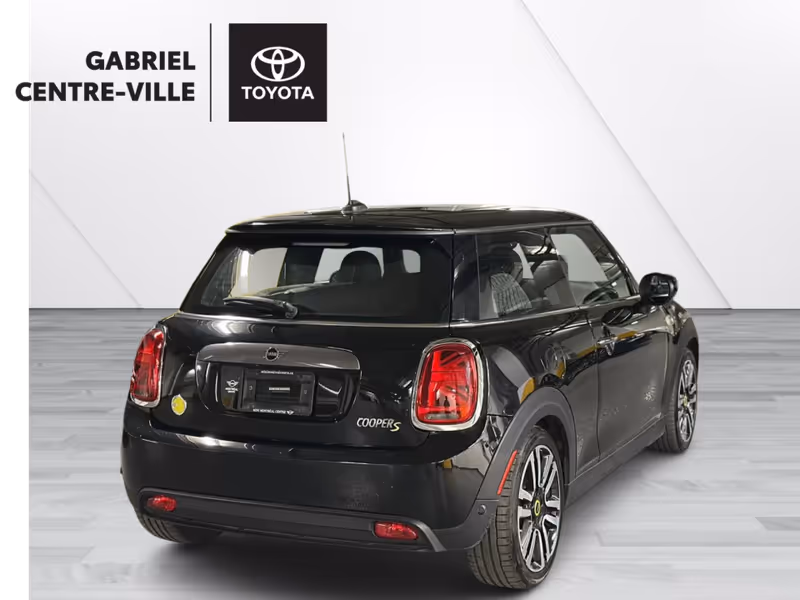 2021 MINI 3 Door Cooper SE