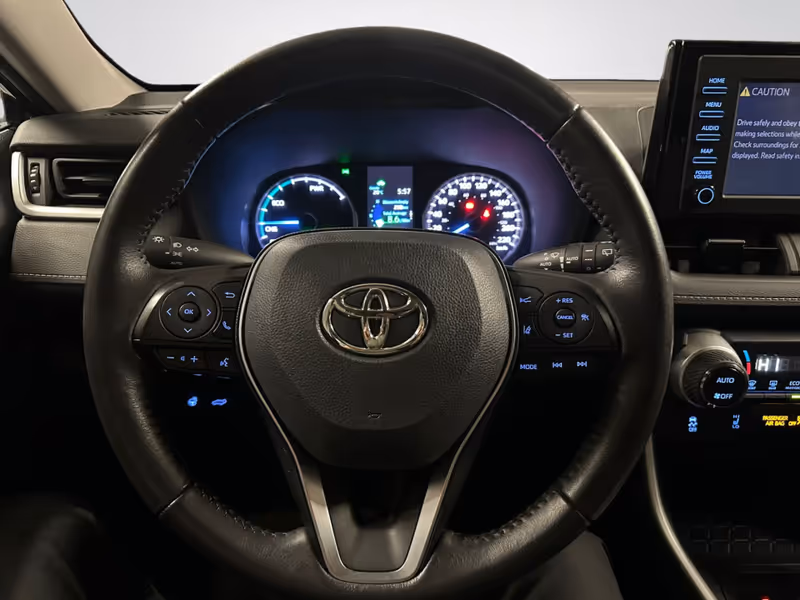 2022 Toyota RAV4 Hybrid XLE