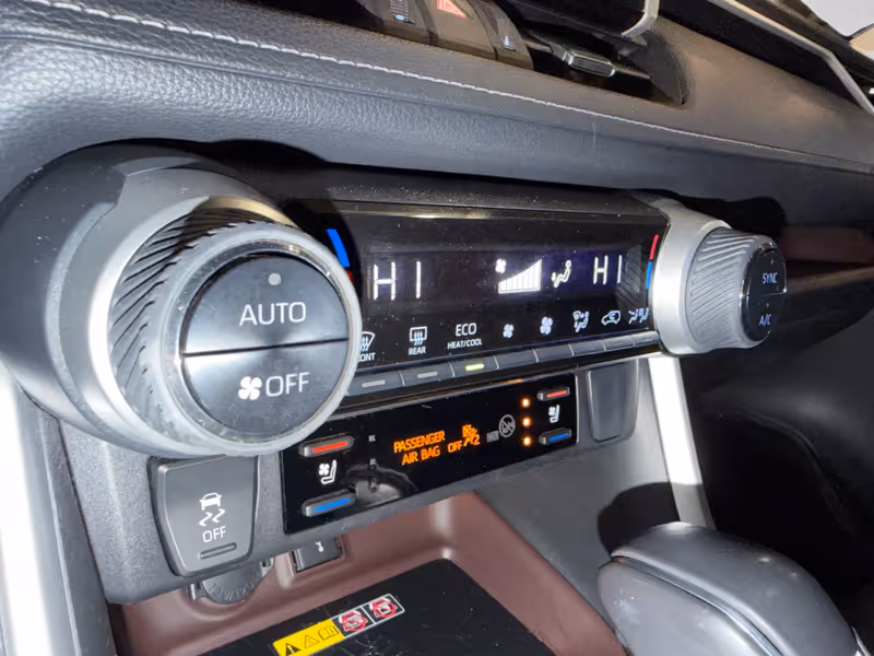 2022 Toyota RAV4 Limited