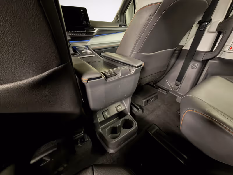 2022 Toyota Sienna XSE