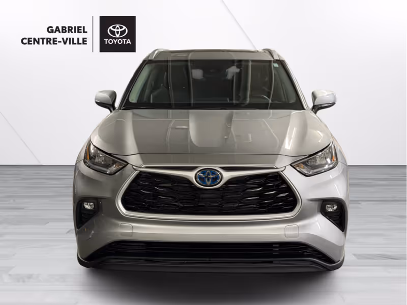 2023 Toyota Highlander Hybrid XLE
