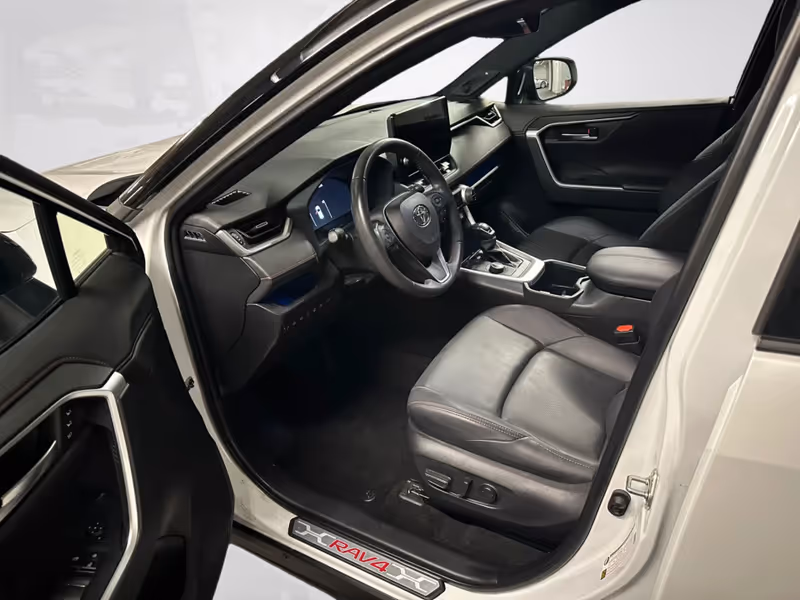 2024 Toyota RAV4 Prime XSE