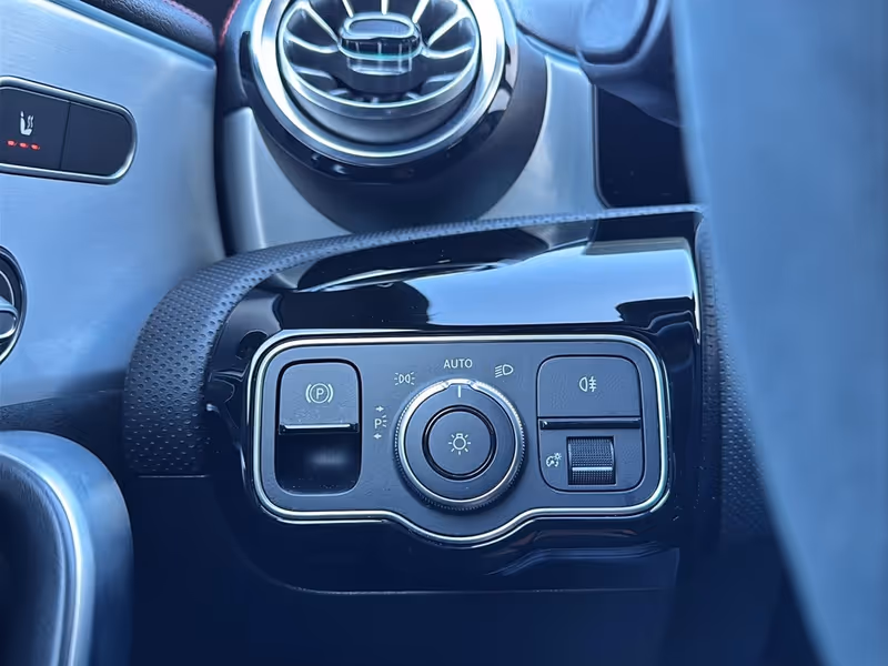 2023 Mercedes-Benz CLA