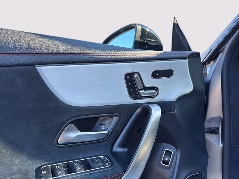 2023 Mercedes-Benz CLA