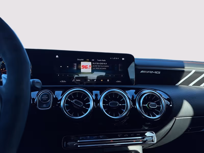 2023 Mercedes-Benz CLA