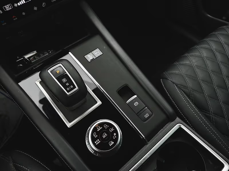 2023 Mitsubishi Outlander PHEV