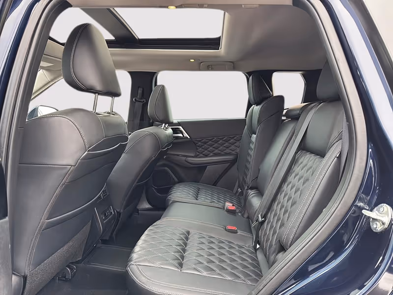 2023 Mitsubishi Outlander PHEV