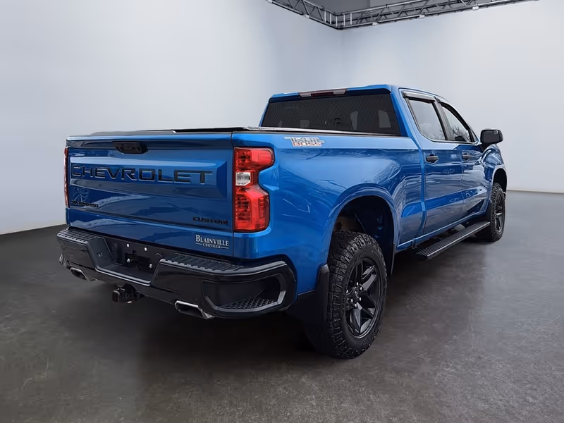 2023 Chevrolet Silverado 1500 Custom Trail Boss
