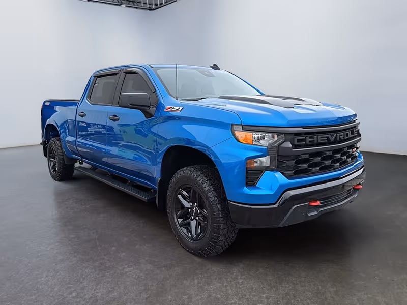 2023 Chevrolet Silverado 1500 Custom Trail Boss