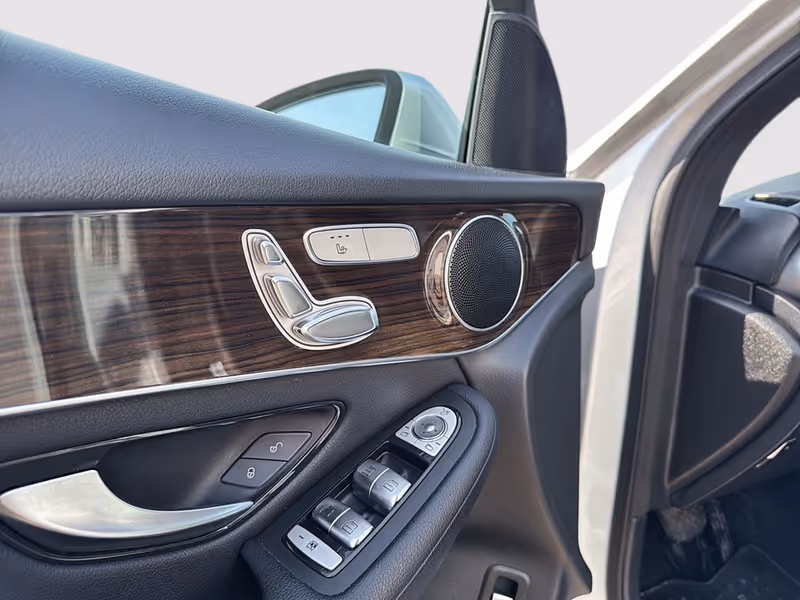 2019 Mercedes-Benz GLC GLC 300