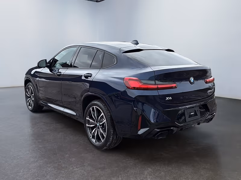 2023 BMW X4 M40i