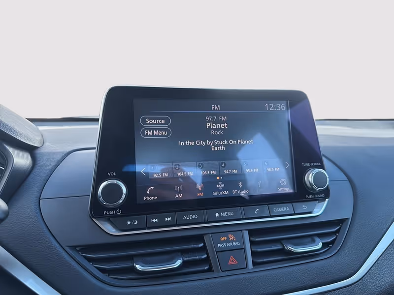 2022 Nissan Altima 2.5 SE