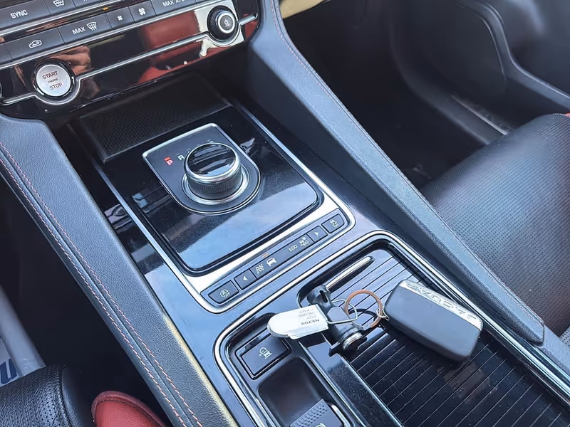 2020 Jaguar F-PACE S