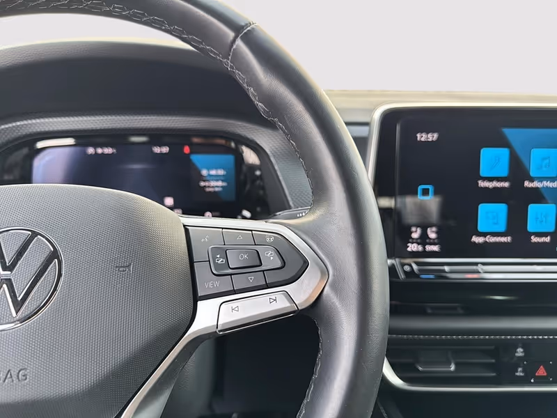 2024 Volkswagen Atlas Cross Sport Execline