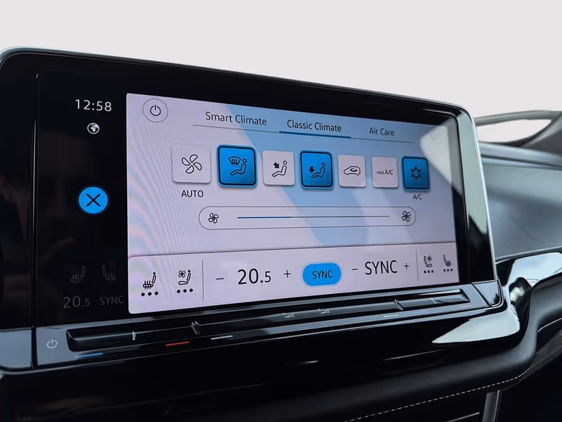 2024 Volkswagen Atlas Cross Sport Execline