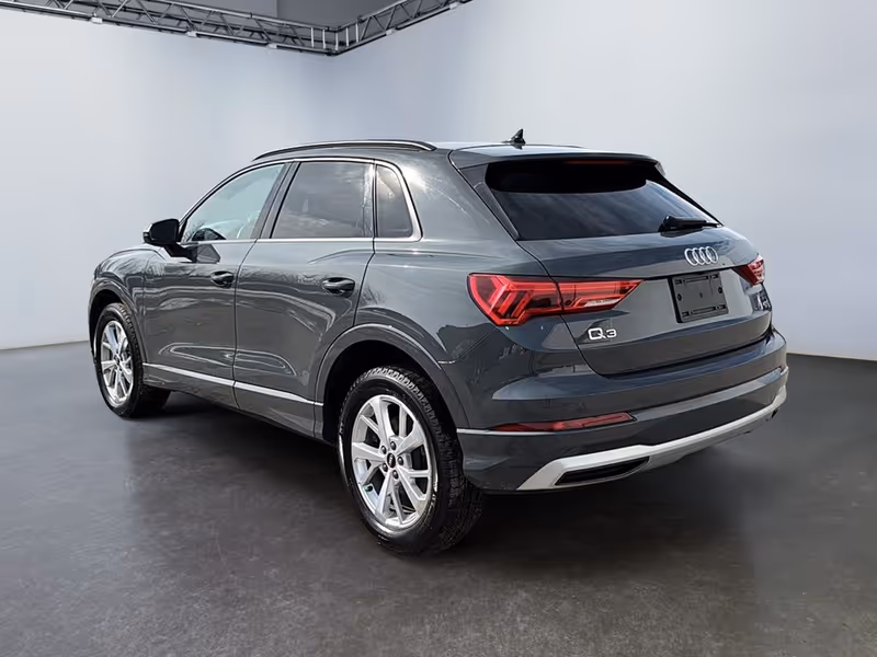 2022 Audi Q3 Komfort