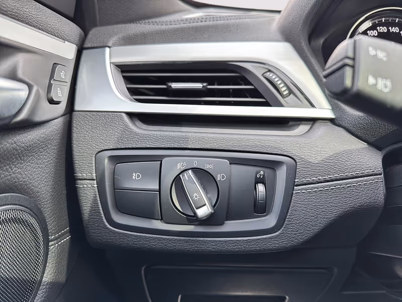 2022 BMW X1 xDrive28i