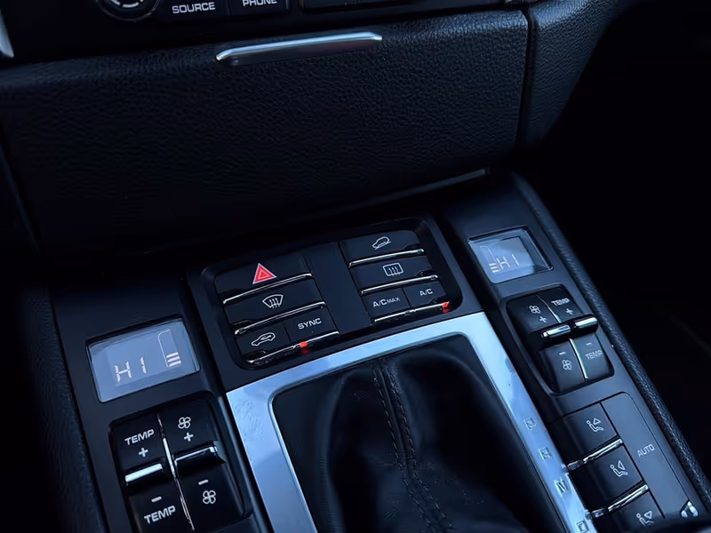 2018 Porsche Macan Sport Edition