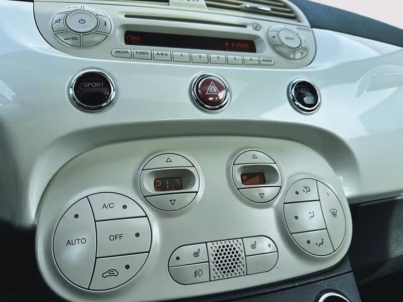 2013 FIAT 500 Lounge