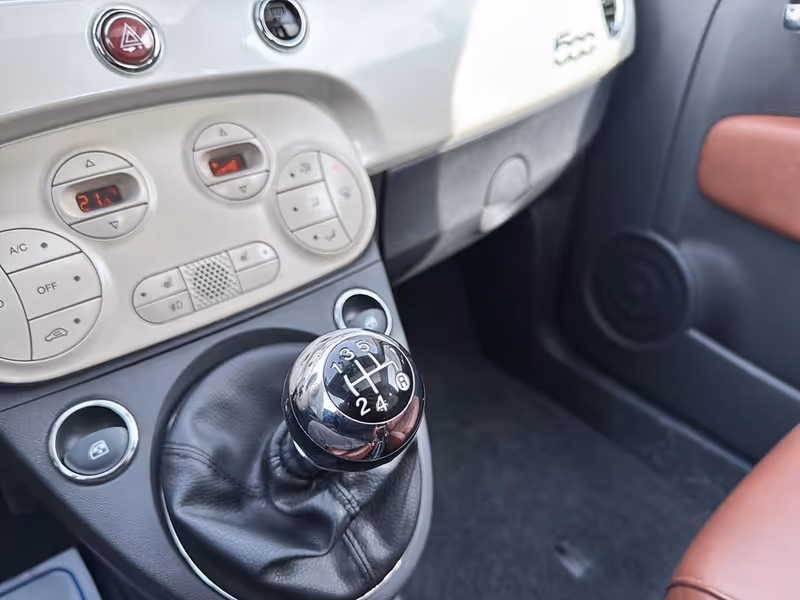 2013 FIAT 500 Lounge