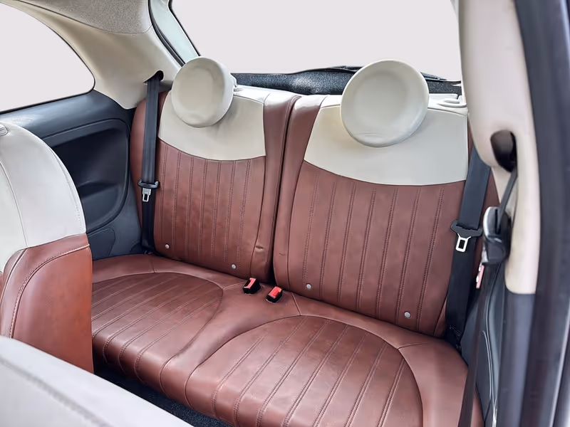 2013 FIAT 500 Lounge