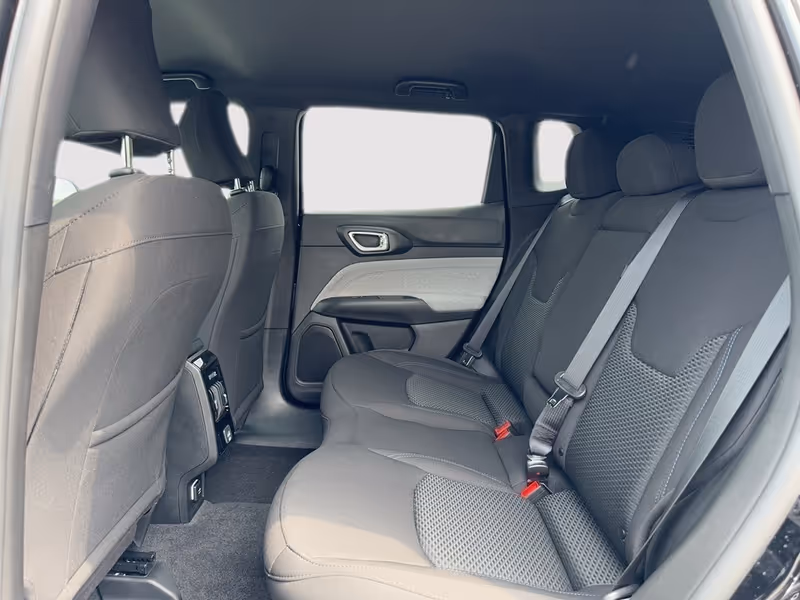 2024 Jeep Compass Sport