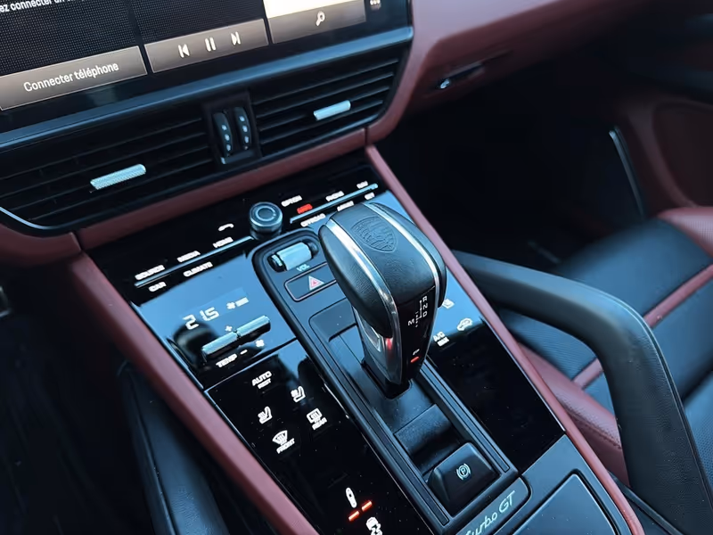 2023 Porsche Cayenne Turbo GT