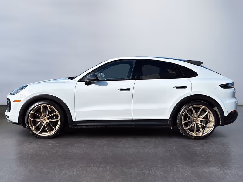 2023 Porsche Cayenne Turbo GT