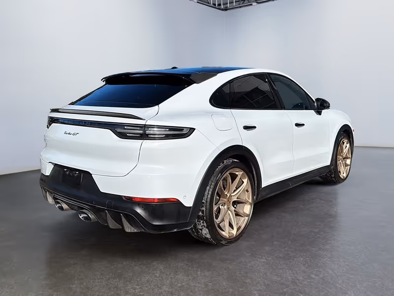2023 Porsche Cayenne Turbo GT
