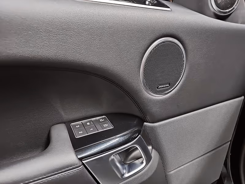 2022 Land Rover Range Rover Sport HSE Silver