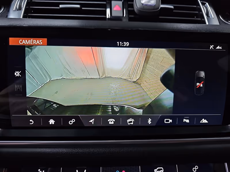 2022 Land Rover Range Rover Sport HSE Silver