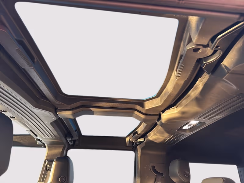 2024 GMC HUMMER EV SUV