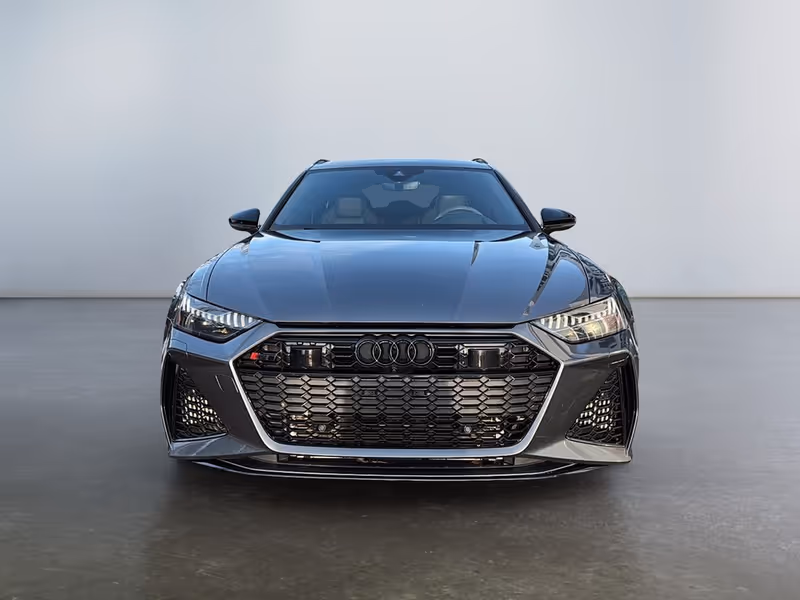2022 Audi RS 6 Avant 4.0 TFSI quattro