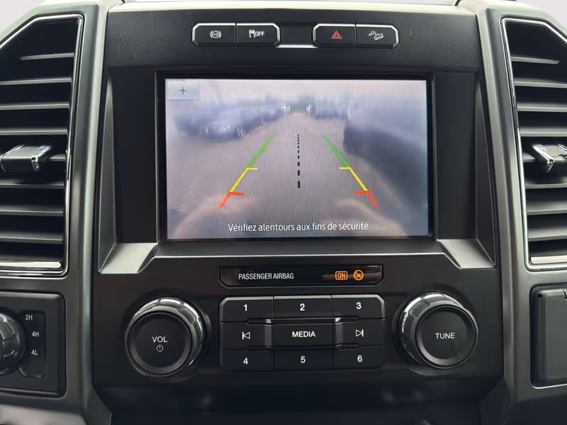 2022 Ford Super Duty F-350 SRW XLT