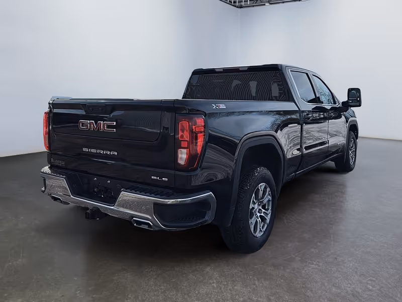 2022 GMC Sierra 1500 SLE