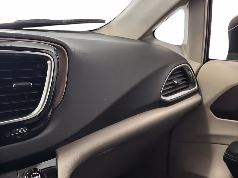 2023 Chrysler Grand Caravan SXT