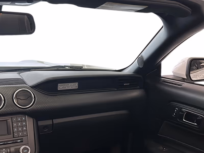 2017 Ford Mustang V6