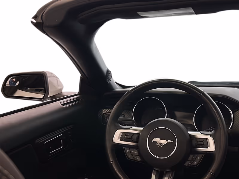 2017 Ford Mustang V6