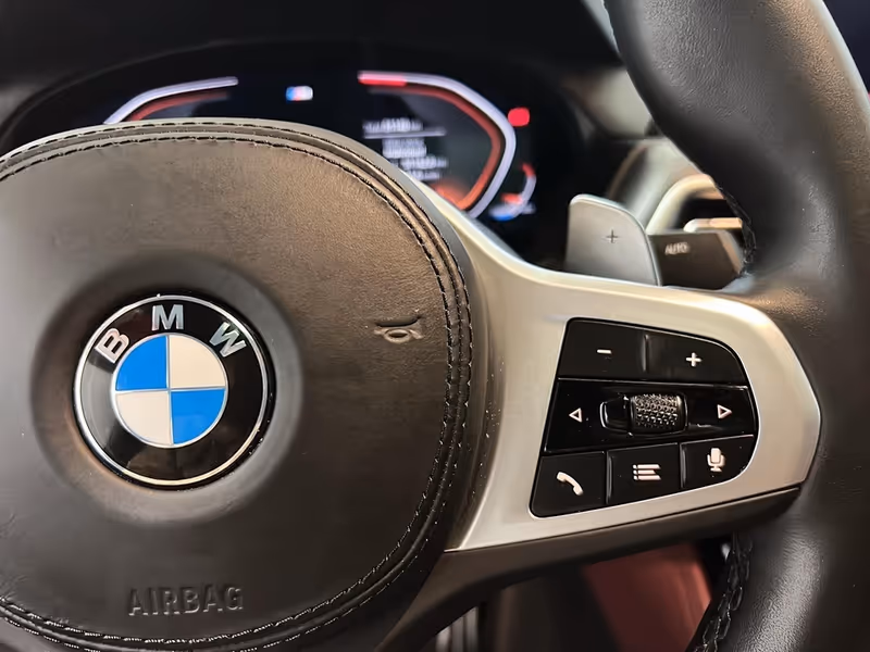 2023 BMW X4 xDrive30i