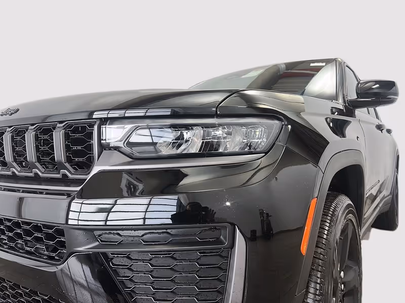 2026 Jeep Grand Cherokee Altitude