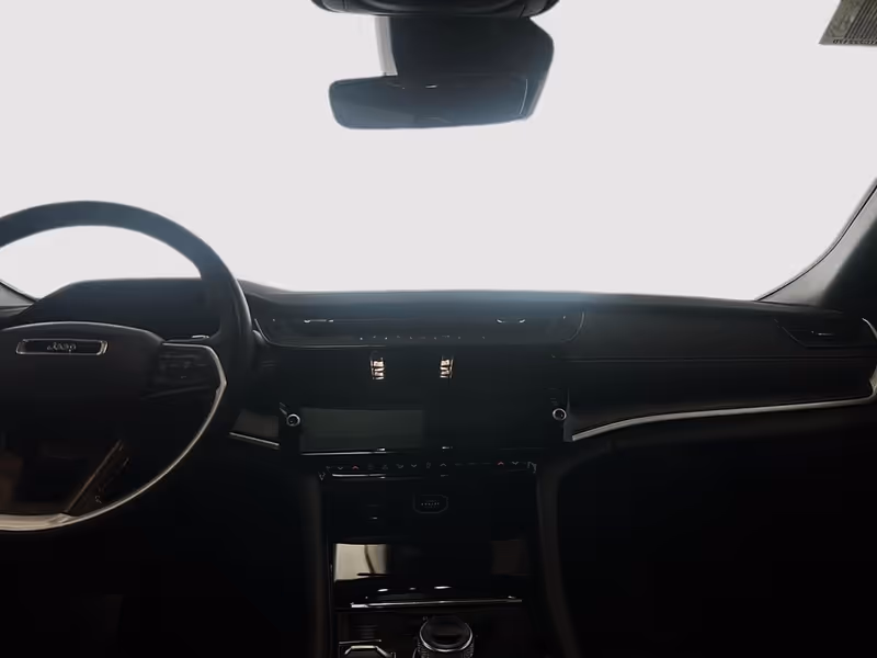 2026 Jeep Grand Cherokee Altitude