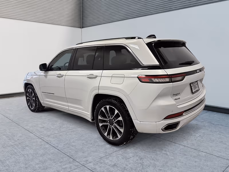 2023 Jeep Grand Cherokee Overland