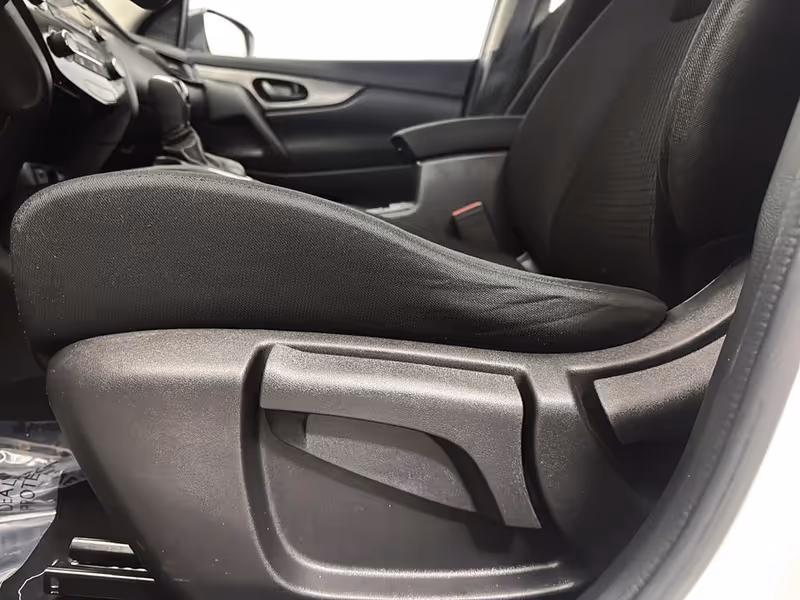 2018 Nissan Qashqai S